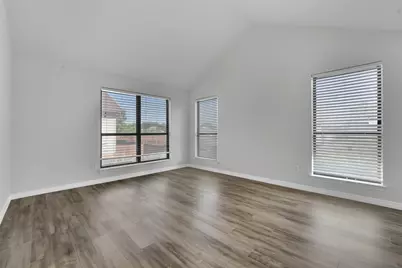 2116 Holly Hill Lane, Carrollton, TX 75007 - Photo 12