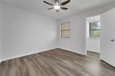 2116 Holly Hill Lane, Carrollton, TX 75007 - Photo 18