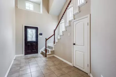 205 Chester Drive, Lewisville, TX 75056 - Photo 4