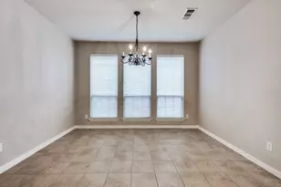 205 Chester Dr, Lewisville, TX 75056 - Photo 10