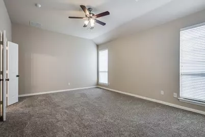 205 Chester Drive, Lewisville, TX 75056 - Photo 14