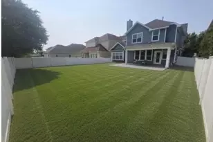 1131 Charleston Ln, Savannah, TX 76227 - Photo 2
