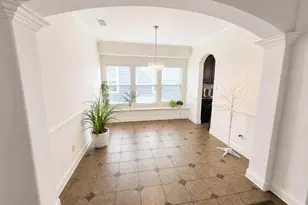 1131 Charleston Ln, Savannah, TX 76227 - Photo 4