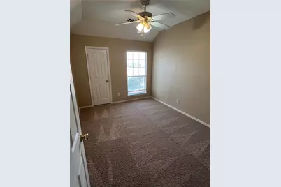 902 Brose Drive, Lewisville, TX 75067 - Photo 16