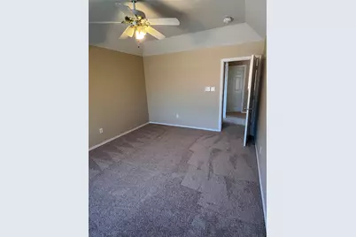 902 Brose Drive, Lewisville, TX 75067 - Photo 10