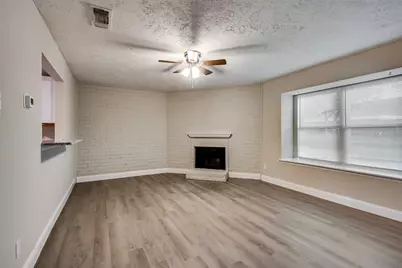 30 W Moutain Creek W, Grand Prairie, TX 75052 - Photo 10