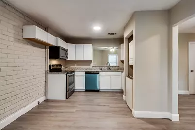 30 W Moutain Creek W, Grand Prairie, TX 75052 - Photo 14