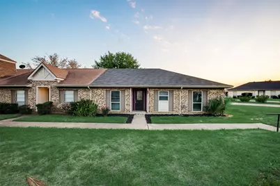 30 W Moutain Creek W, Grand Prairie, TX 75052 - Photo 2