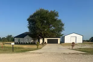 497 Private Rd 7413, Wills Point, TX 75169 - Photo 2