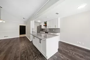 922 Thoreau Ln, Allen, TX 75002 - Photo 8