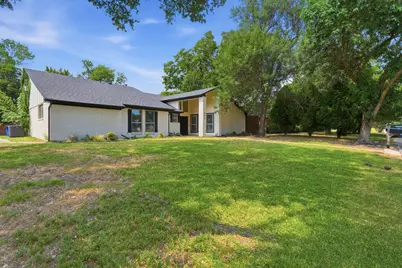 922 Thoreau Lane, Allen, TX 75002 - Photo 2