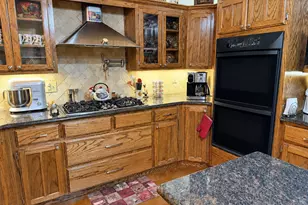 527 W Roberts St, Gorman, TX 76454 - Photo 10