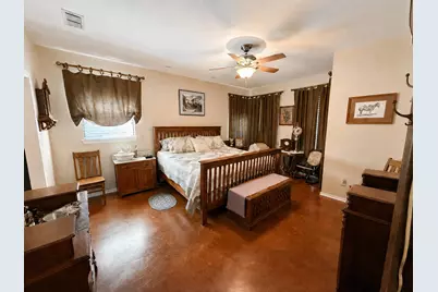 527 W Roberts Street, Gorman, TX 76454 - Photo 12