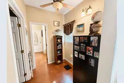 527 W Roberts Street, Gorman, TX 76454 - Photo 14
