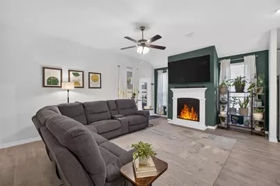 10228 Fountain Gate Street, Aubrey, TX 76227 - Photo 14