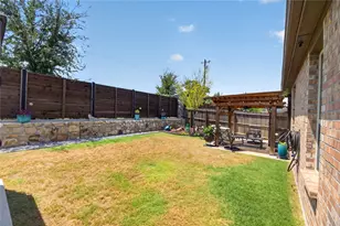 10228 Fountain Gate St, Aubrey, TX 76227 - Photo 34
