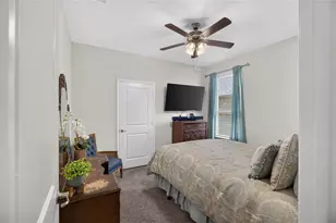 10228 Fountain Gate St, Aubrey, TX 76227 - Photo 18