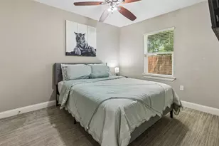605 E Graham St, McKinney, TX 75069 - Photo 4