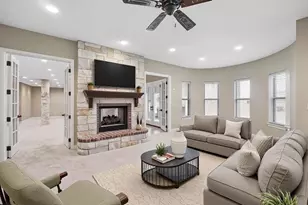 826 Cimmarron Bay Dr, Runaway Bay, TX 76426 - Photo 20