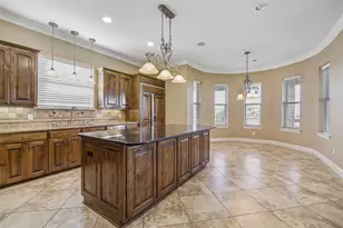 826 Cimmarron Bay Dr, Runaway Bay, TX 76426 - Photo 12