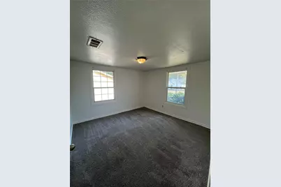 208 E First Street, Quinlan, TX 75474 - Photo 4