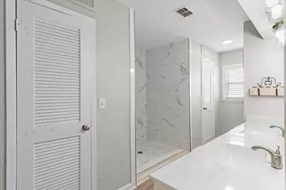 504 E Pennsylvania Avenue, Van, TX 75790 - Photo 12