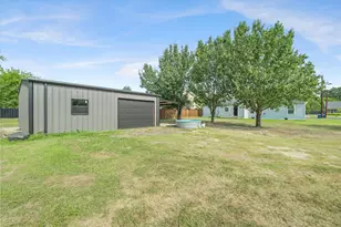 504 E Pennsylvania Ave, Van, TX 75790 - Photo 22