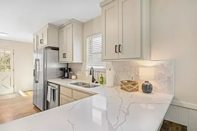 1209 Wildwood Drive, Arlington, TX 76011 - Photo 10