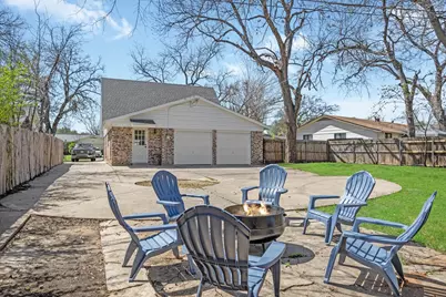 1209 Wildwood Drive, Arlington, TX 76011 - Photo 28