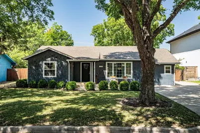 1228 S Pine Street, Grapevine, TX 76051 - Photo 1