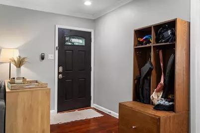 1228 S Pine Street, Grapevine, TX 76051 - Photo 6