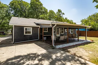 1228 S Pine Street, Grapevine, TX 76051 - Photo 26