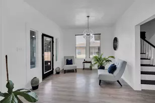 805 E Wise St, Bowie, TX 76230 - Photo 4