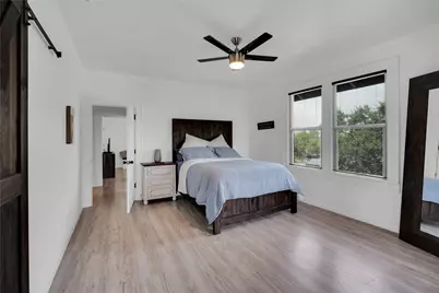 805 E Wise Street, Bowie, TX 76230 - Photo 22