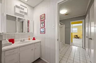 2942 Trails End, Aubrey, TX 76227 - Photo 22