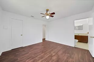825 E Prairie View Rd, Crowley, TX 76036 - Photo 18