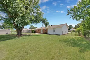 825 E Prairie View Rd, Crowley, TX 76036 - Photo 26