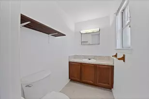 825 E Prairie View Rd, Crowley, TX 76036 - Photo 10