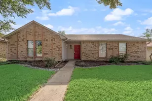 3225 Willowglen Dr, Mesquite, TX 75150 - Photo 1