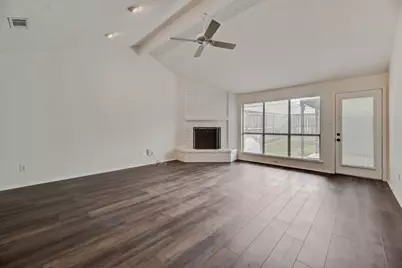 3225 Willowglen Drive, Mesquite, TX 75150 - Photo 2