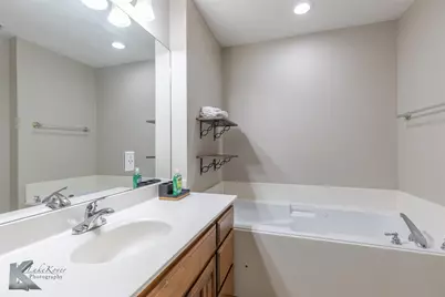 6670 Picadilly Street, Abilene, TX 79606 - Photo 12