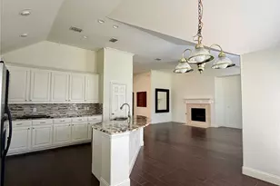 15107 Brooks Ln, Frisco, TX 75035 - Photo 2