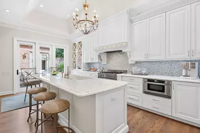 4902 Westbriar Drive, Fort Worth, TX 76109 - Photo 8