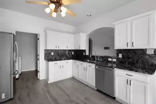 317 Sheridan Rd, Oak Point, TX 75068 - Photo 6