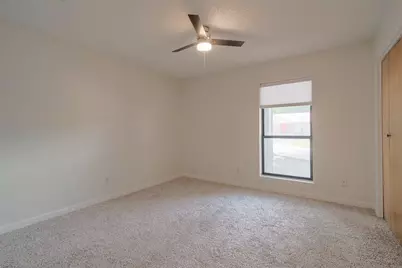 284 W San Antonio Street, Van Alstyne, TX 75495 - Photo 10
