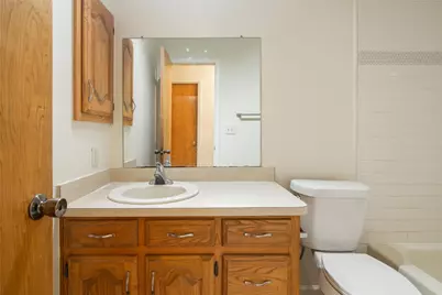 284 W San Antonio Street, Van Alstyne, TX 75495 - Photo 12