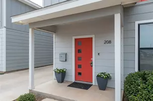 208 Pecan St, Abilene, TX 79602 - Photo 4