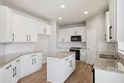 1581 Meadows Avenue, Lantana, TX 76226 - Photo 12