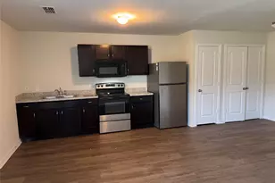 3420 Marshall St, Greenville, TX 75401 - Photo 10