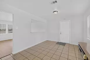4525 Hunter St, Haltom City, TX 76117 - Photo 16